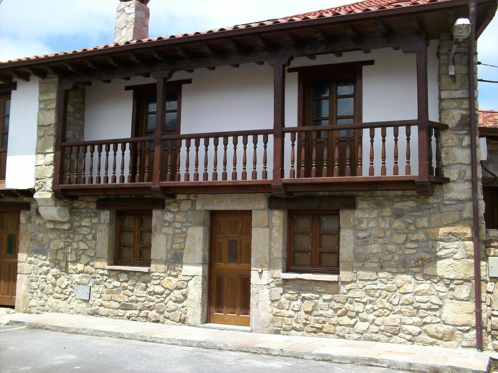 Гостевой дом El Cabanon De Пимианго Экстерьер фото