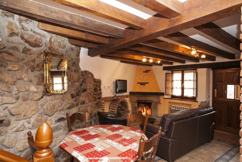 Гостевой дом El Cabanon De Пимианго Номер фото